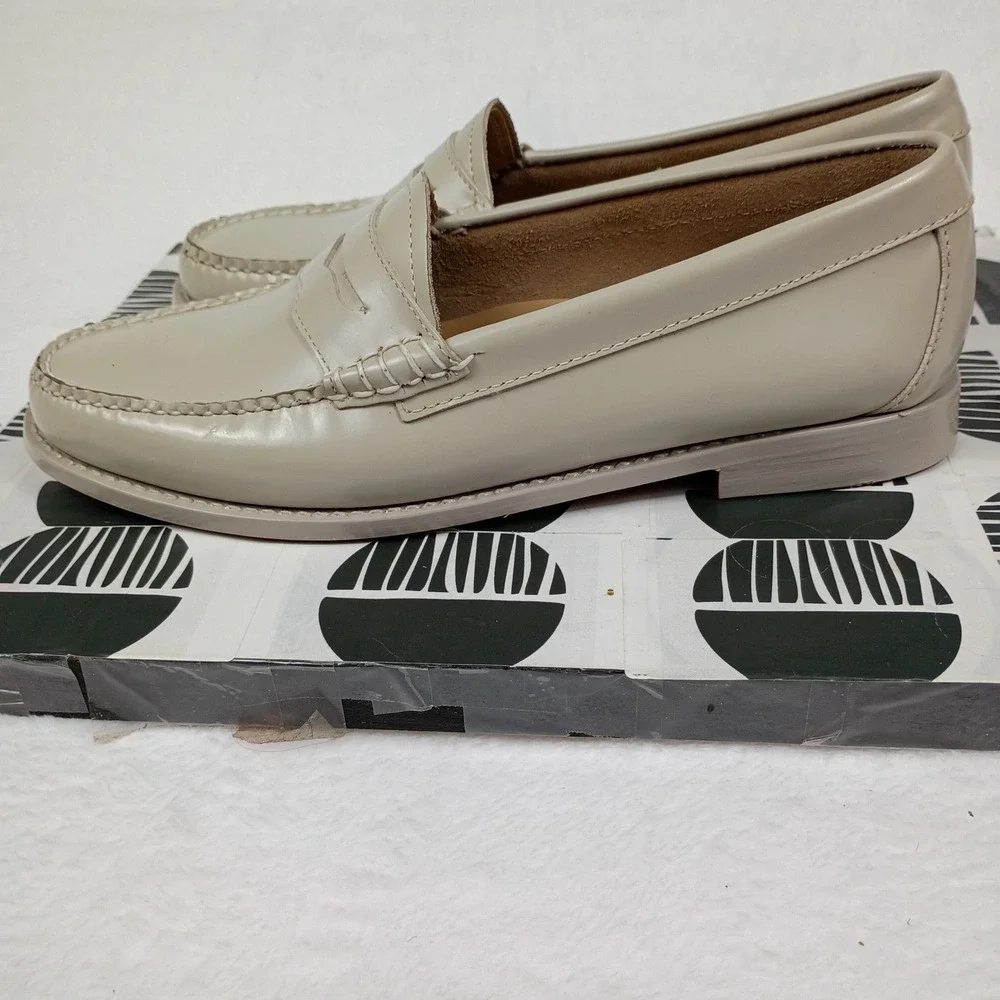 GH Bass Whitney Weejuns Womens Penny Loafers Sand Leather 9.5M BAX4W945 - Picture 5 of 8